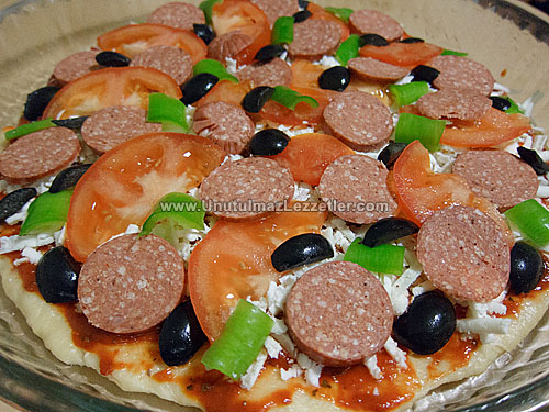 Mayasız Hamurdan Pizza