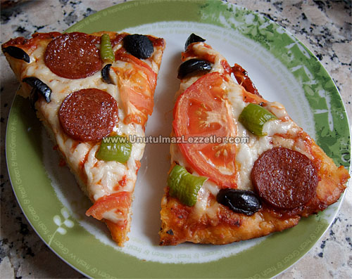 Mayasız Hamurdan Pizza