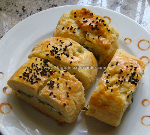 Mısır Unlu Rulo Börek