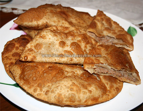 Çiğ Börek