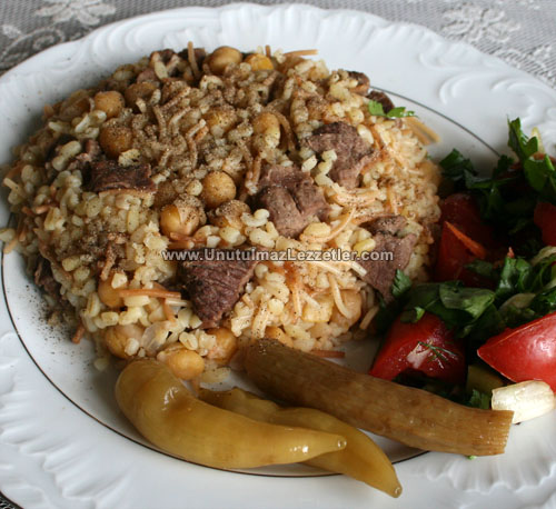 Etli,Nohutlu,Şehriyeli Bulgur Pilavı