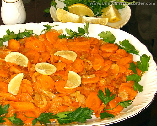 Havuç Salatası