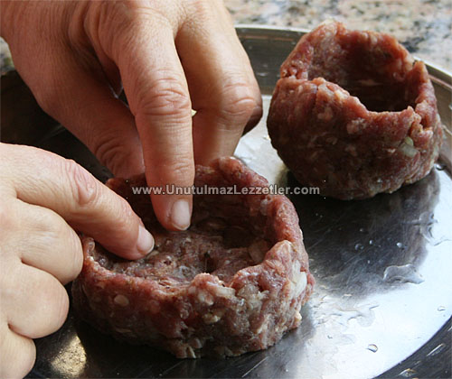 Ispanaklı Çanak Köfte