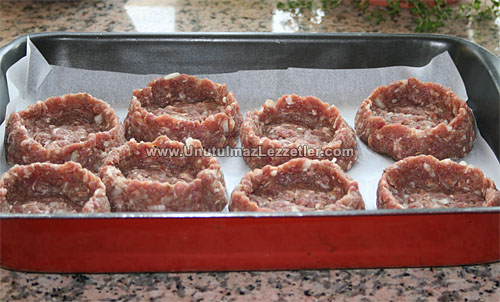 Ispanaklı Çanak Köfte