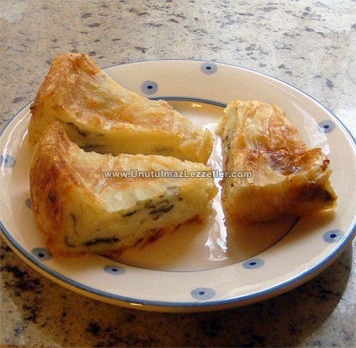 kek kalıbında yalancı su böreği