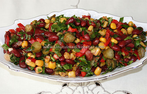 Meksika Fasulyesi Salatası