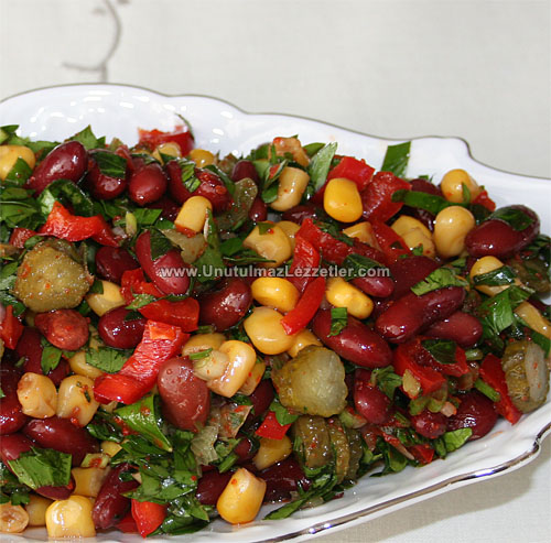 Meksika Fasulyesi Salatası