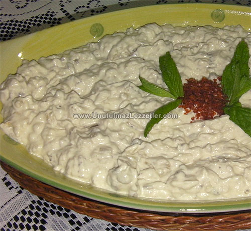 Tahinli Patlıcan Salatası