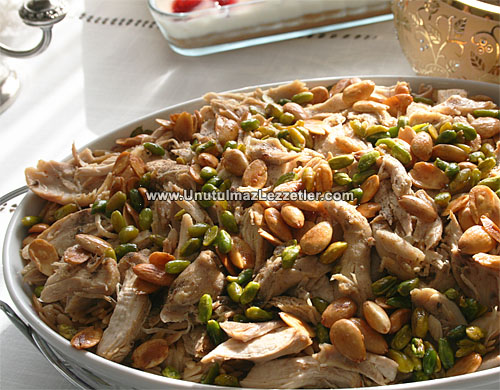 Tavuklu Arpa Şehriye Pilavı